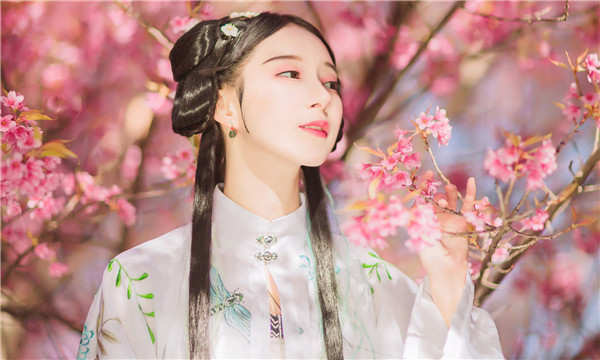 鹤壁供卵试管婴儿：助您实现家庭梦想的科学方案